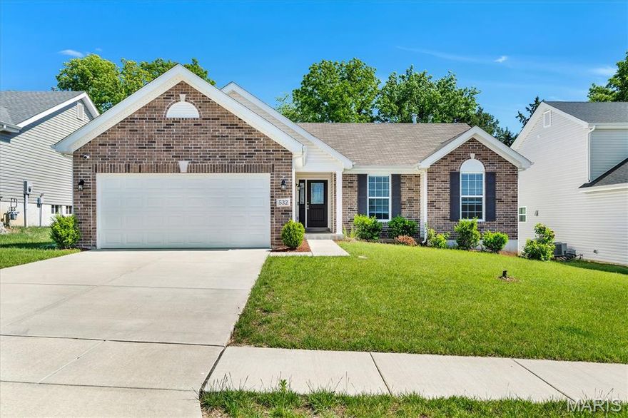 This McBride Homes’ Hickory ranch 3BR 2BA market home is move in ready! Open floor plan features gorgeous luxury vinyl flooring, stainless steel appliances, new carpet and fresh paint. Open kitchen layout with breakfast bar open to dining area, level 4 dark Flagstone kitchen cabinetry, and corner walk-in pantry. Main floor laundry. Master suite features a large walk-in closet and an upgraded master bath with adult height double vanity, large tub with window, walk-in shower, and linen closet. Half wall at stairway to basement. Upgraded lighting, plumbing fixtures, six panel doors, and more! Lexington features a playground, sports court, pavilion with BBQ area and picnic tables! Easy access to Hwy 61, I-70, 40 and Wentzville Parkway! Enjoy peace of mind with McBride Homes' 10 year builders warranty.