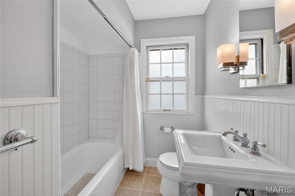 McKnight Park - Residential