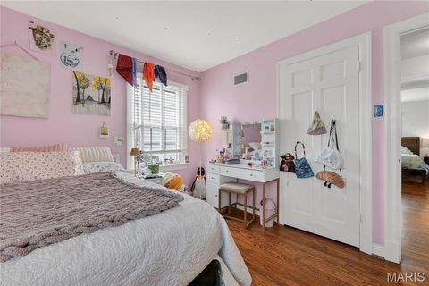 Tiny photo for 9403 Tilles Drive, Brentwood, MO 63144 (MLS # 26014999)