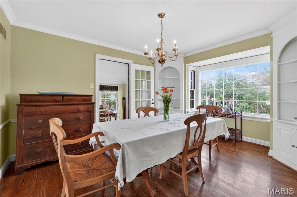 McKnight Park - Residential