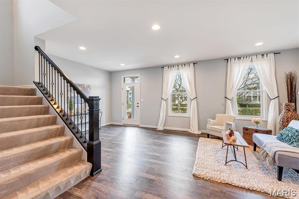 New Town At St Chas Gateway Dist #1 - Residential Lease