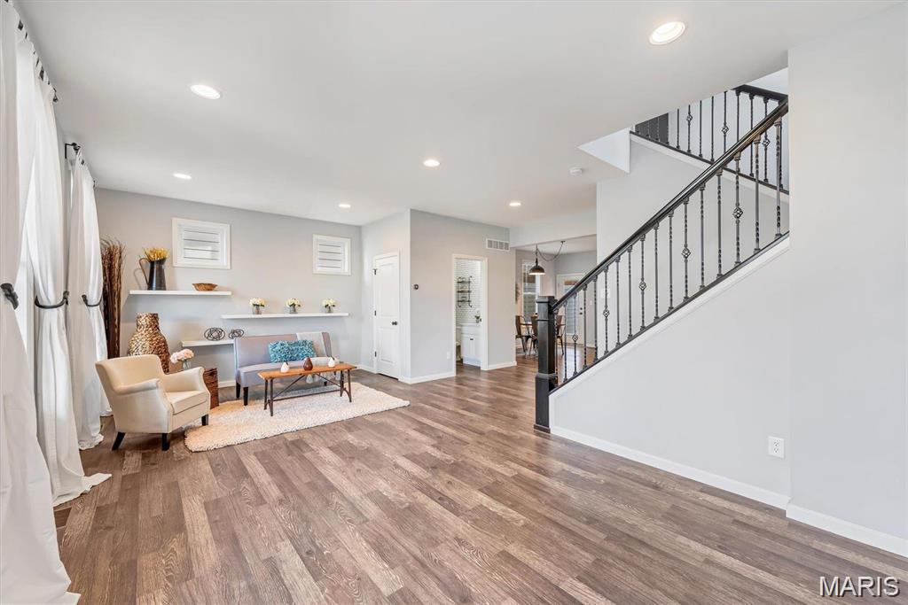 New Town At St Chas Gateway Dist #1 - Residential Lease