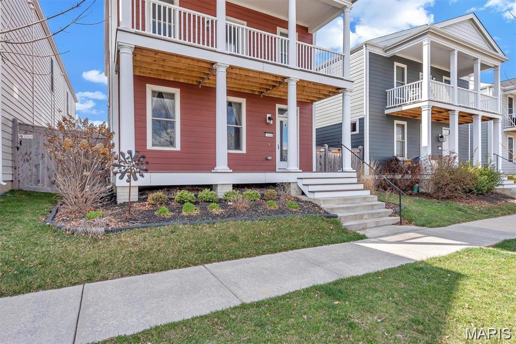 New Town At St Chas Gateway Dist #1 - Residential Lease