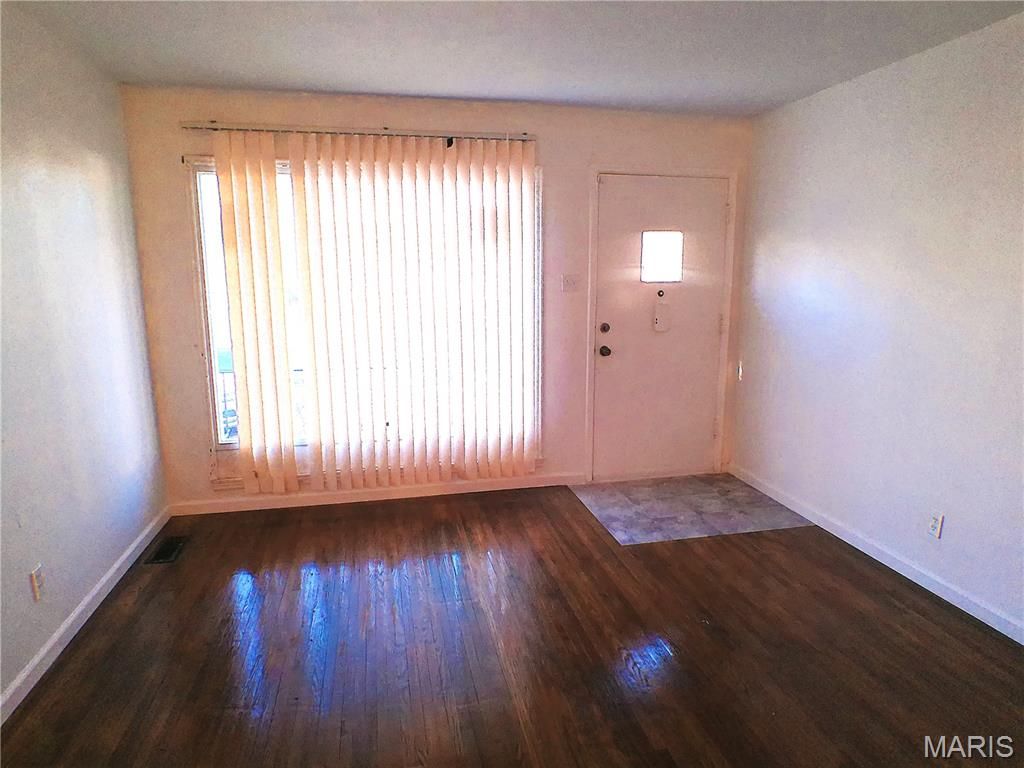 Photo of 338 Lancashire Road, St Louis, MO 63137 (MLS # 26019861)