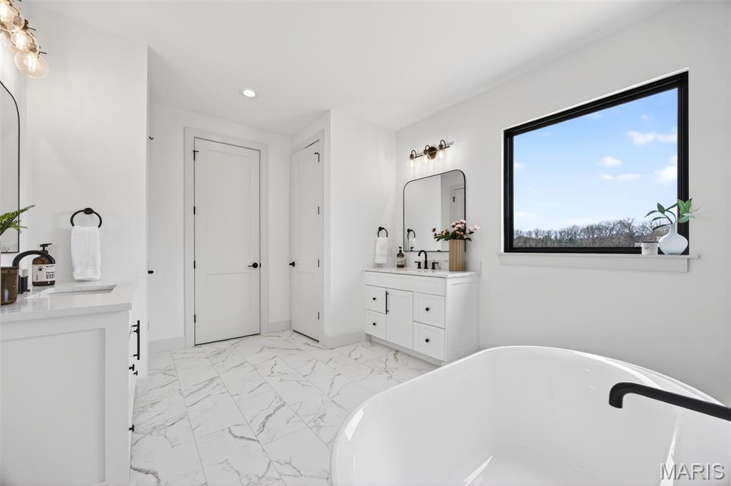 Creekside Farms - Residential