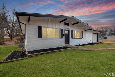 2780 Narraganset Drive Florissant MO 63033