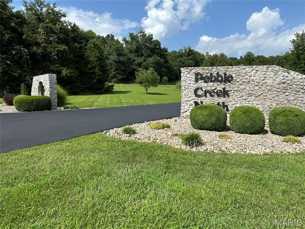 Photo of 2812 Heather Wood Lane (Lot 39 - Vacant Lot), Festus, MO 63028 (MLS # 25071490)