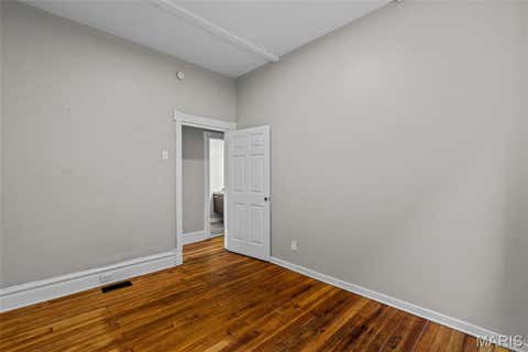Tiny photo for 2628 Oregon Avenue, St Louis, MO 63118 (MLS # 26031292)