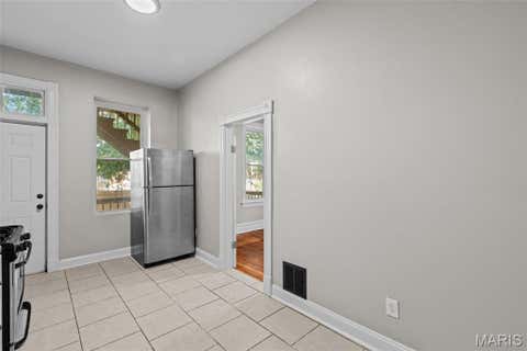 Tiny photo for 2628 Oregon Avenue, St Louis, MO 63118 (MLS # 26031292)
