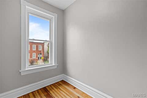 Tiny photo for 2628 Oregon Avenue, St Louis, MO 63118 (MLS # 26031292)