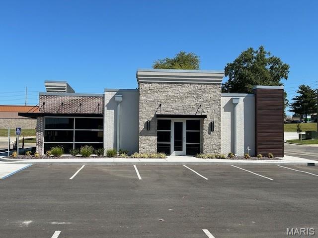 0000 - Commercial Lease