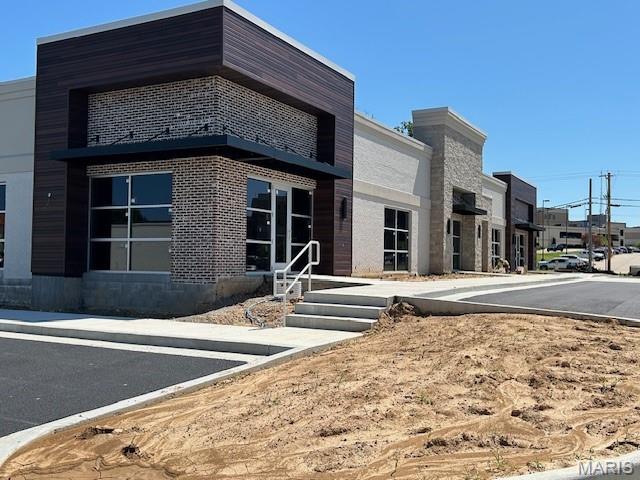 0000 - Commercial Lease