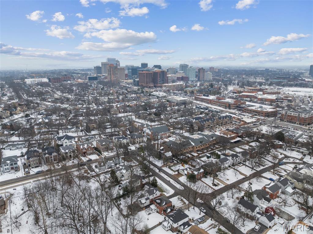 Colonial Park - Residential