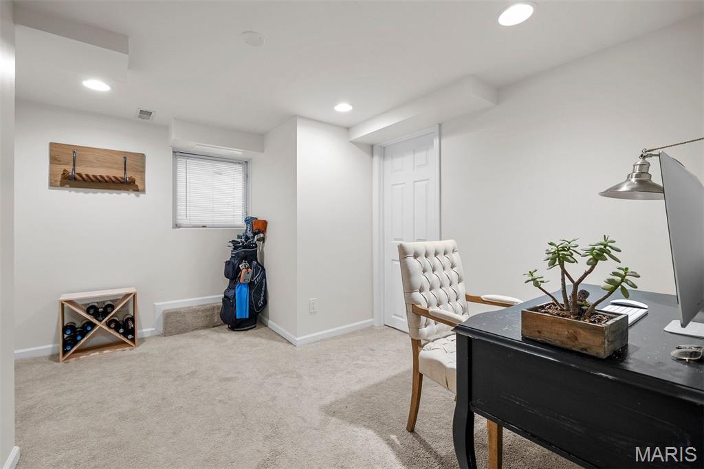 Colonial Park - Residential