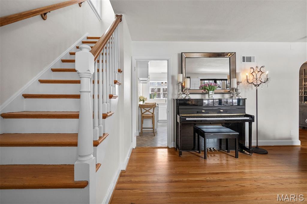 Colonial Park - Residential