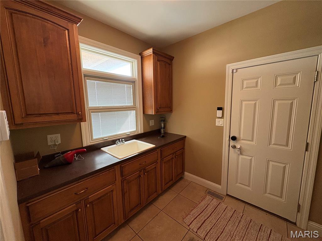 Tolliver Estates - Residential Lease