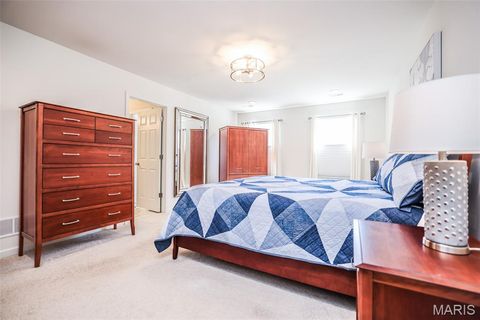 Tiny photo for 635 Maple Forest #24, Kirkwood, MO 63122 (MLS # 26013146)