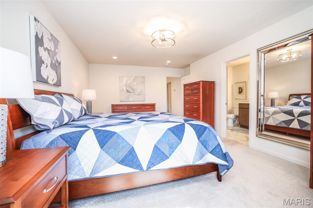 Townes At Geyer Grove Condo - Residential