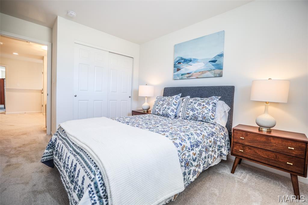 Townes At Geyer Grove Condo - Residential