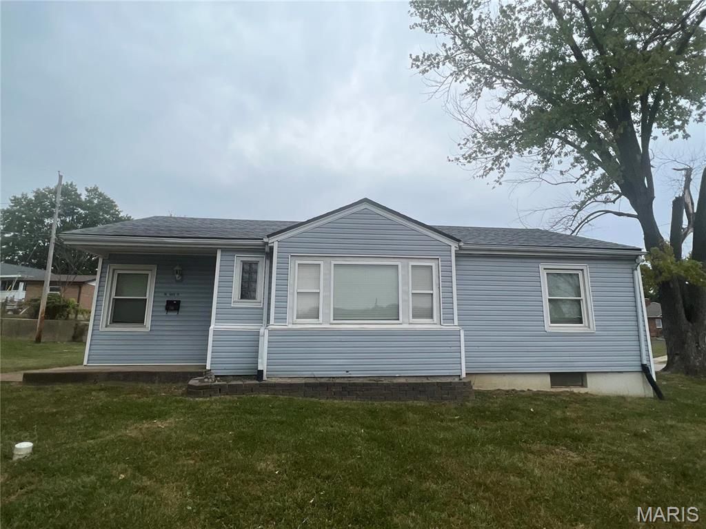 Photo of 100 Ozark Dr Dr, Crystal City, MO 63019 (MLS # 26022556)