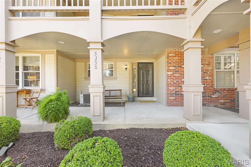 Photo of 5356 N Kenrick Parke Drive, St Louis, MO 63119 (MLS # 26067778)