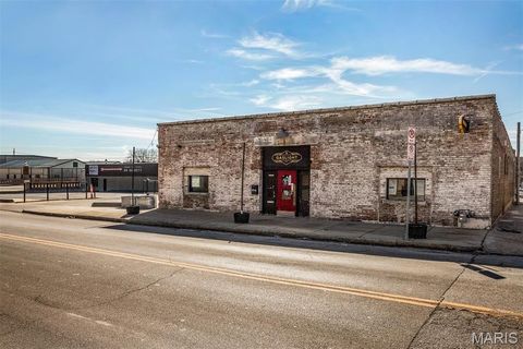 4916 Shaw Avenue St Louis MO 63110