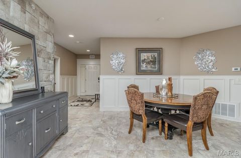 Tiny photo for 3168 TWIN RIVERS Point #1 E, Camdenton, MO 65420 (MLS # 26033851)