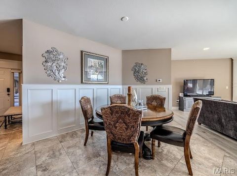 Tiny photo for 3168 TWIN RIVERS Point #1 E, Camdenton, MO 65420 (MLS # 26033851)