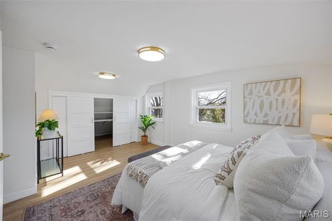 Tiny photo for 831 S Harrison Avenue, Kirkwood, MO 63122 (MLS # 26002316)