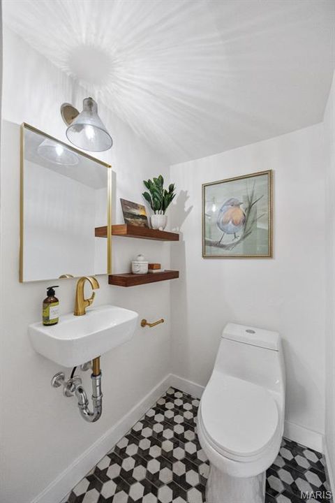 Tiny photo for 831 S Harrison Avenue, Kirkwood, MO 63122 (MLS # 26002316)