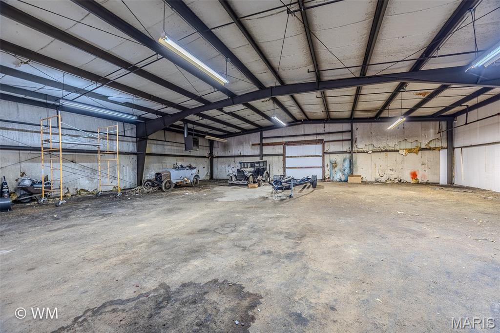 none - Commercial Sale