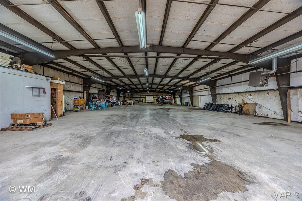 none - Commercial Sale