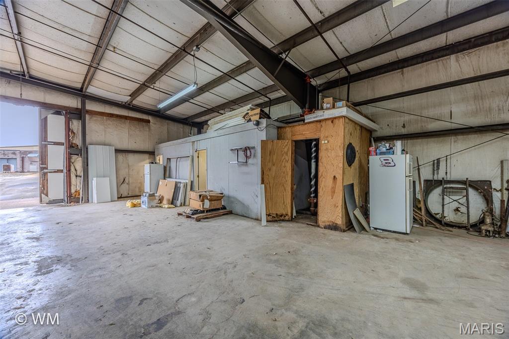 none - Commercial Sale