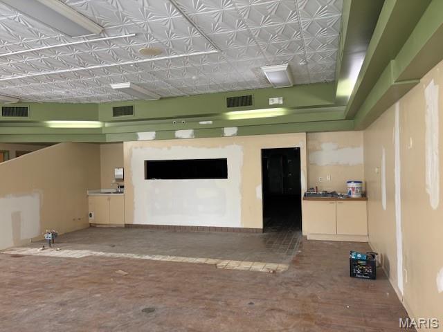 7807 Clayton Road