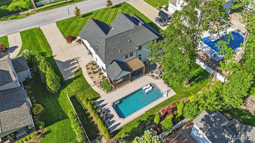 618 East Argonne Drive Consolidation - Residential