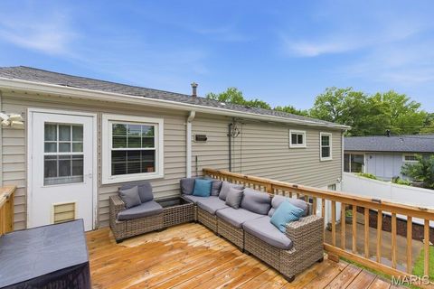 Tiny photo for 127 E Marseille Drive, St Louis, MO 63129 (MLS # 26035958)