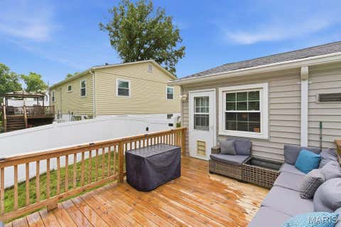 Tiny photo for 127 E Marseille Drive, St Louis, MO 63129 (MLS # 26035958)