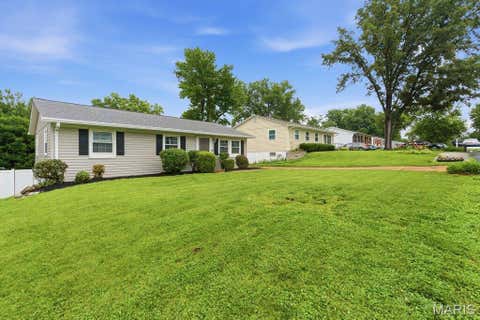 Tiny photo for 127 E Marseille Drive, St Louis, MO 63129 (MLS # 26035958)