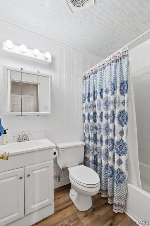 Tiny photo for 127 E Marseille Drive, St Louis, MO 63129 (MLS # 26035958)