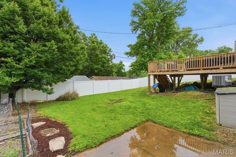 Tiny photo for 127 E Marseille Drive, St Louis, MO 63129 (MLS # 26035958)