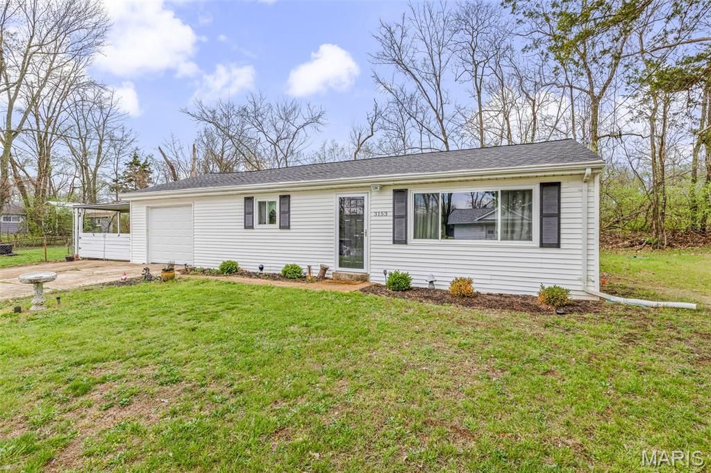 Photo of 3153 Crystal Circle Drive, High Ridge, MO 63049 (MLS # 26019761)