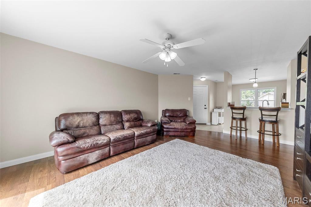 St Peters, Missouri 63376, United States, 2 Bedrooms Bedrooms, ,1 BathroomBathrooms,Residential,Active,126998