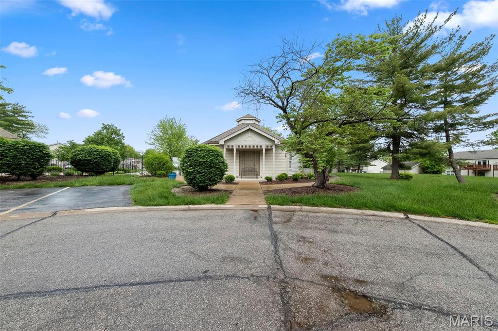 St Peters, Missouri 63376, United States, 2 Bedrooms Bedrooms, ,1 BathroomBathrooms,Residential,Active,126998