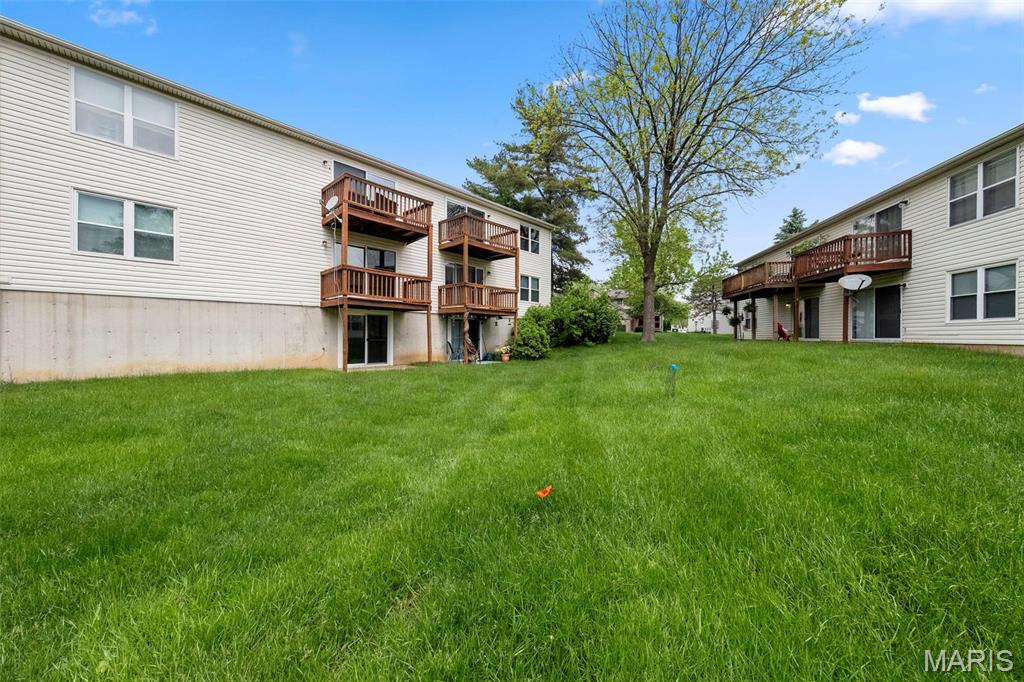 St Peters, Missouri 63376, United States, 2 Bedrooms Bedrooms, ,1 BathroomBathrooms,Residential,Active,126998