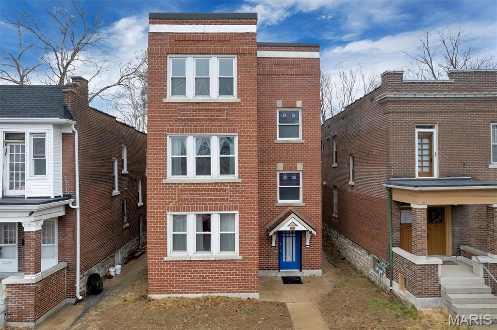 3951 Shaw Boulevard 2