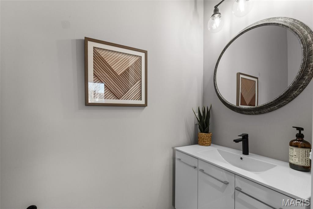 47317 Westminster Place Lt Sp - Residential