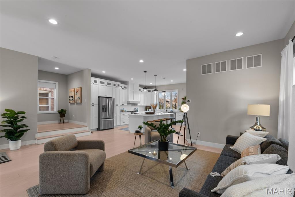 47317 Westminster Place Lt Sp - Residential