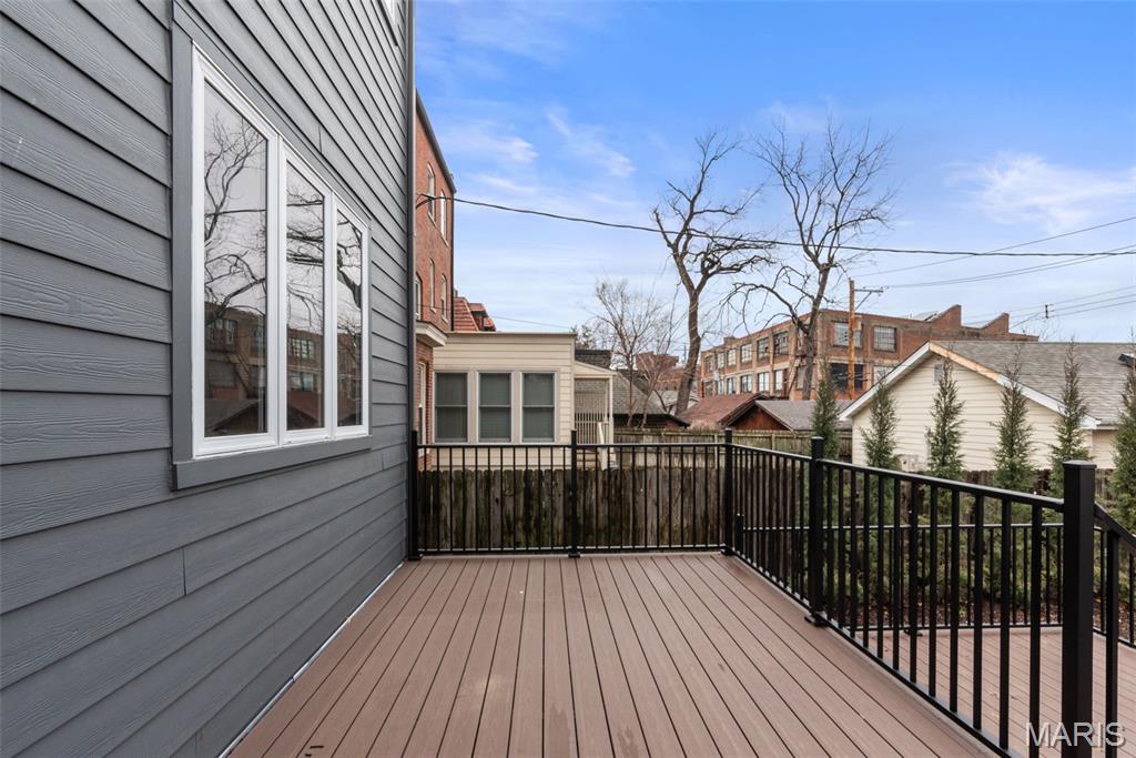 47317 Westminster Place Lt Sp - Residential