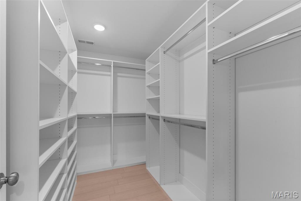 47317 Westminster Place Lt Sp - Residential