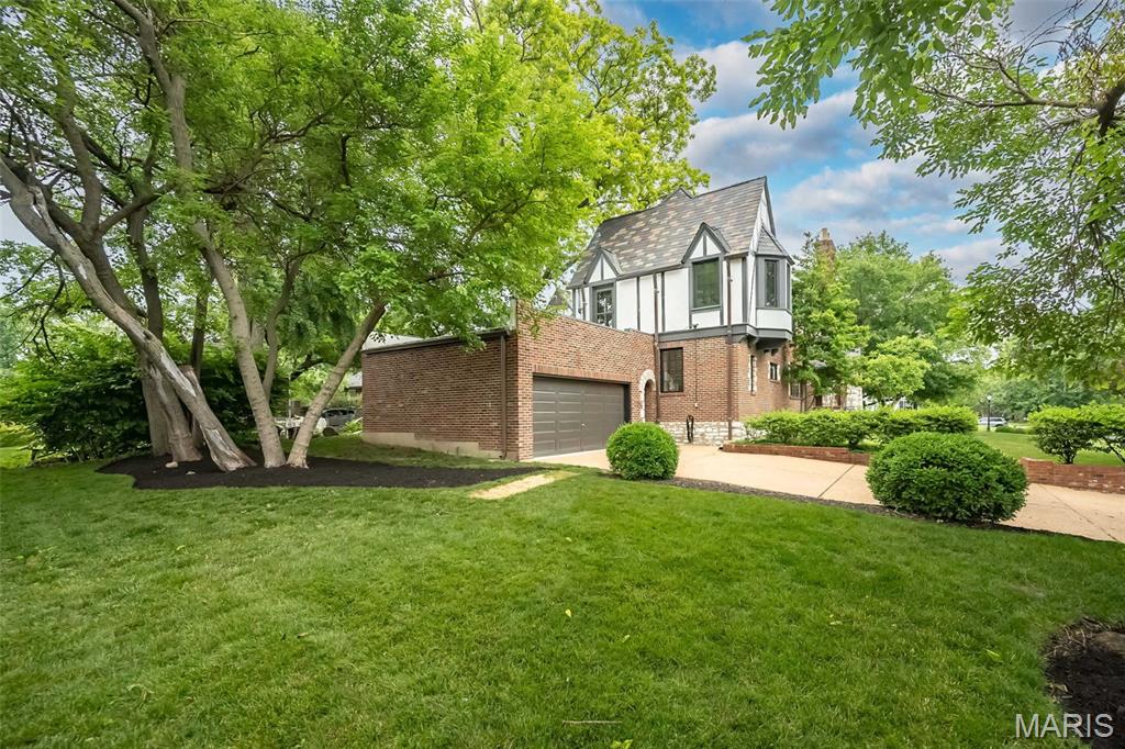 W C H Duplex - Residential